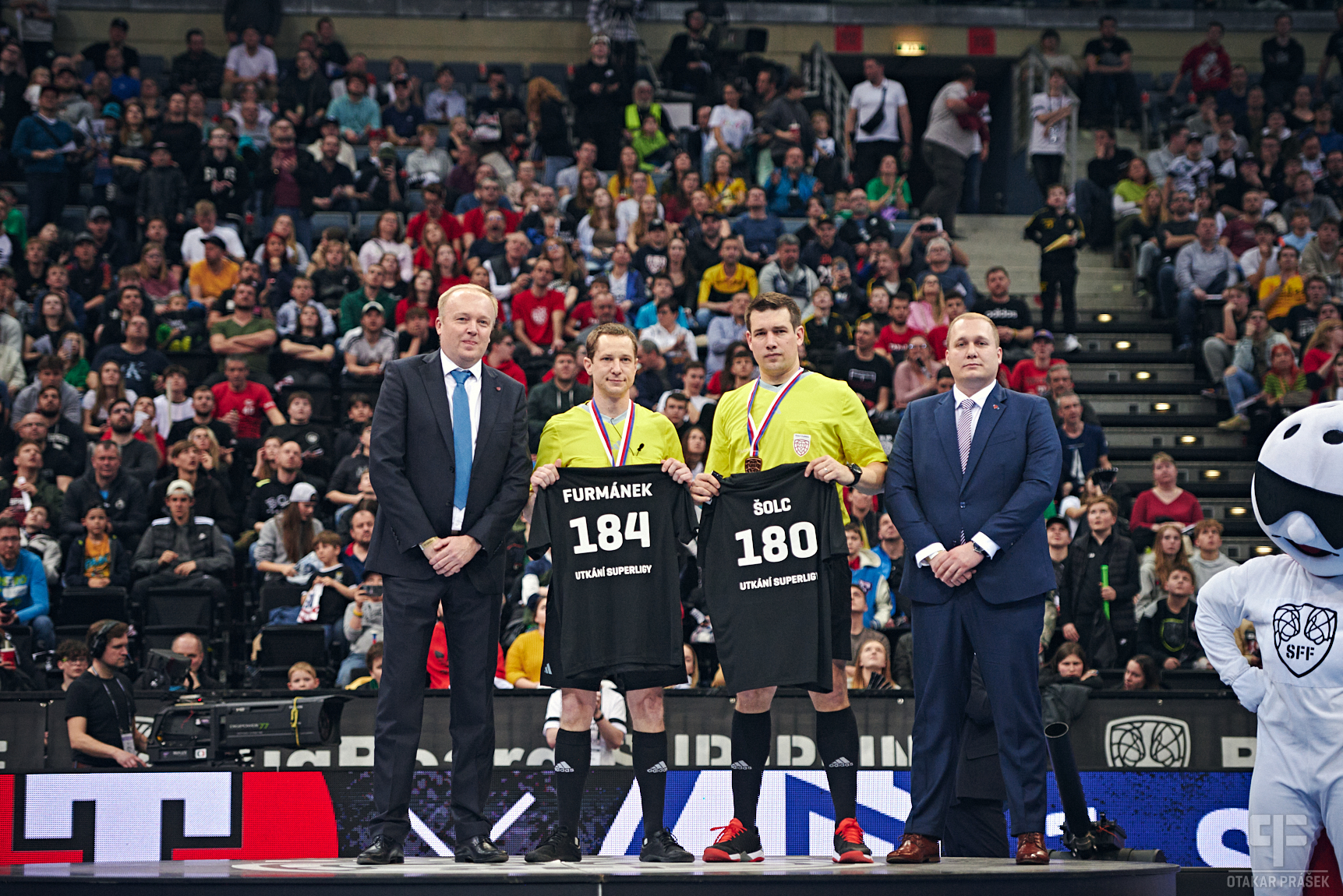 16.04.2023- O2 Aréna Praha - Superliga Muži - Superfinále 202